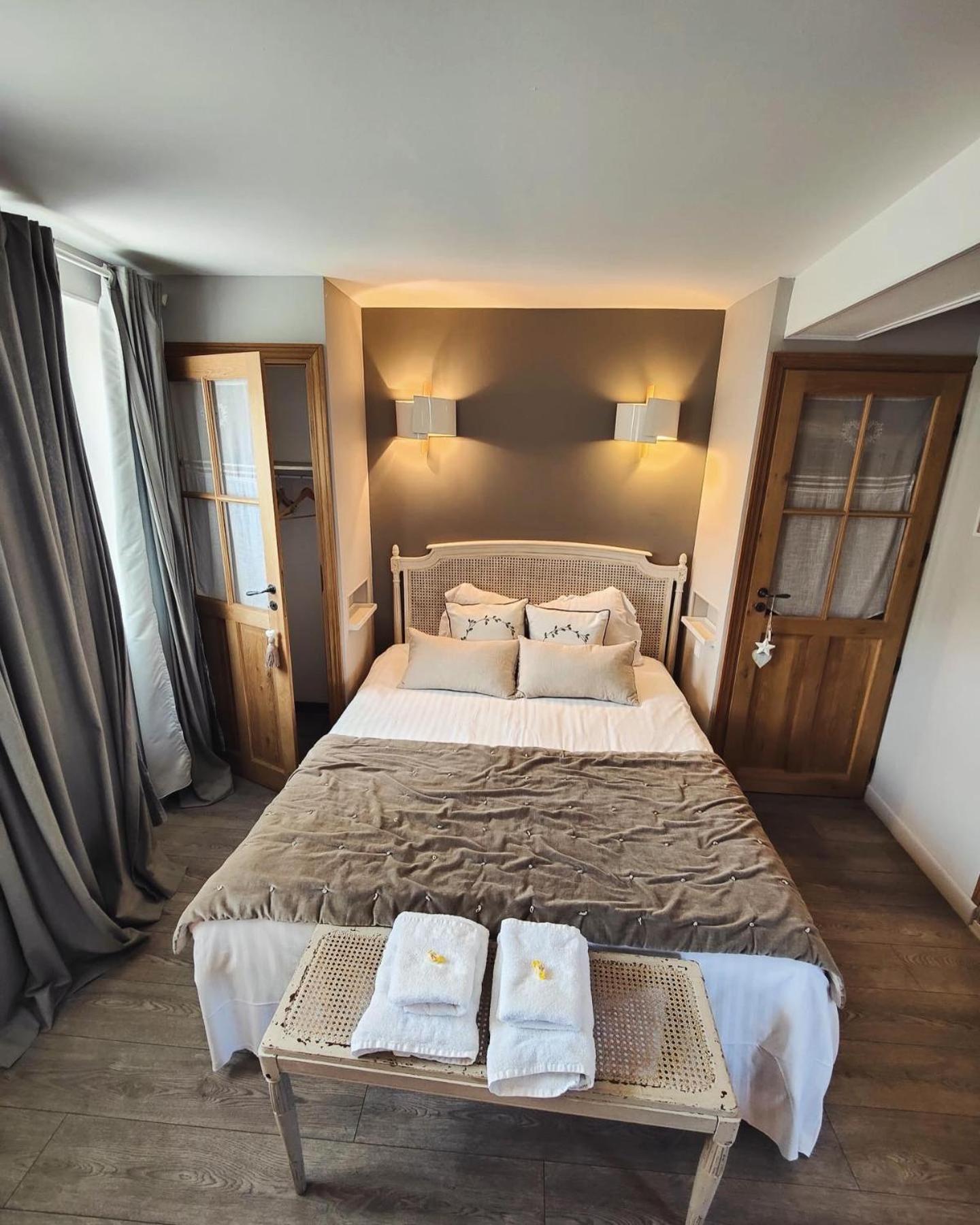 Le Paddock - Chambres Et Table D'Hotes Le Deluge Ngoại thất bức ảnh