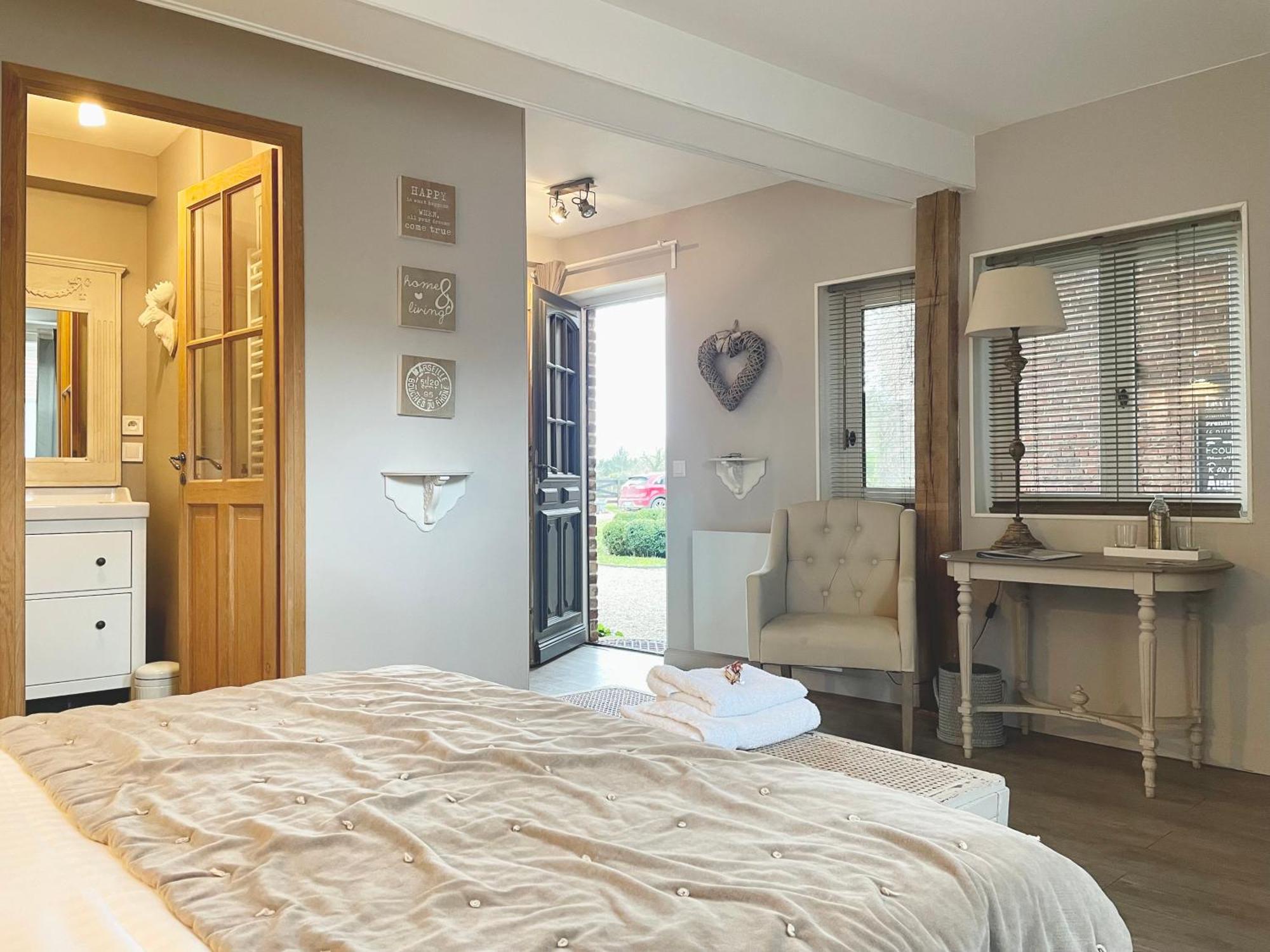 Le Paddock - Chambres Et Table D'Hotes Le Deluge Ngoại thất bức ảnh